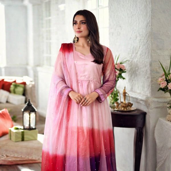 Stitched Omre Glow – Three Shaded Pearl Net Maxi Set